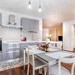 Bbhome Penthouse Bright And Elegant Metro Conca D'oro ローマ