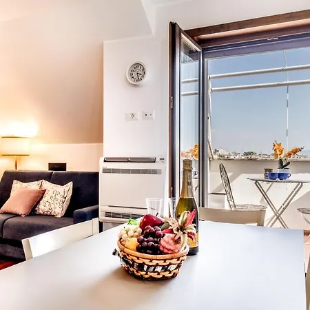 Bbhome Penthouse Bright And Elegant Metro Conca D'oro *