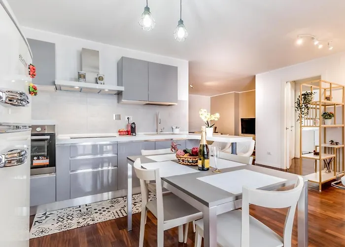 Bbhome Penthouse Bright And Elegant Metro Conca D'oro Roma