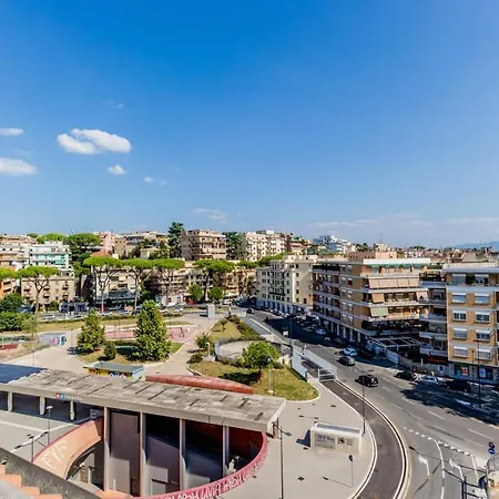 Appartamento Bbhome Penthouse Bright And Elegant Metro Conca D'oro