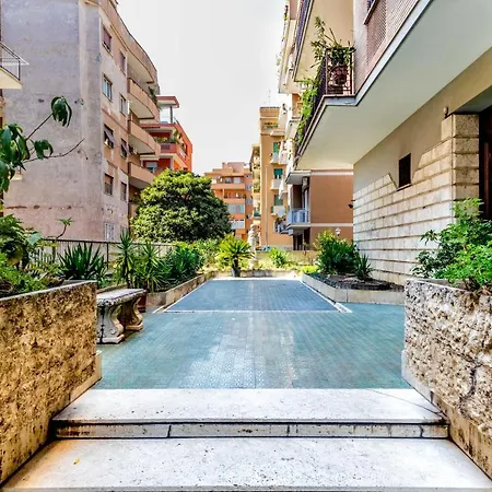 Bbhome Penthouse Bright And Elegant Metro Conca D'oro * Rome